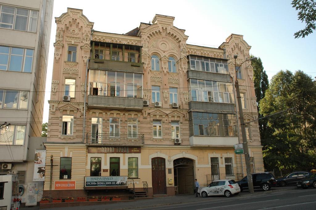 Kyiv White Apartment Luaran gambar